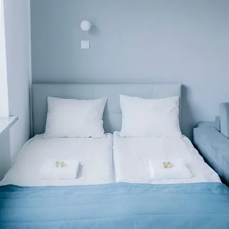 Apartel Plac Zbawiciela