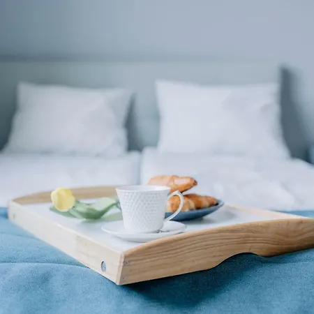 Apartel Plac Zbawiciela דירה